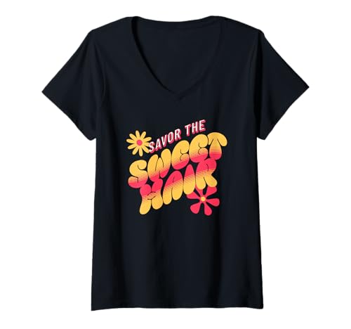 Damen Genieße den süßen Nebel Retro Stimmung Entspannt T-Shirt mit V-Ausschnitt Damen Genieße den süßen Nebel Retro Stimmung Entspannt T-Shirt mit V-Ausschnitt von 70er Farbenfroh Harmonie und Gelassenheit