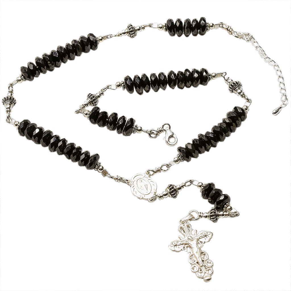 sterling Silber Rosenkranz Halskette Facettierte Onyx 6mm Kruzifix & Miraculous Medaille, 17" Gebetskette von 7SorrowsRosaries