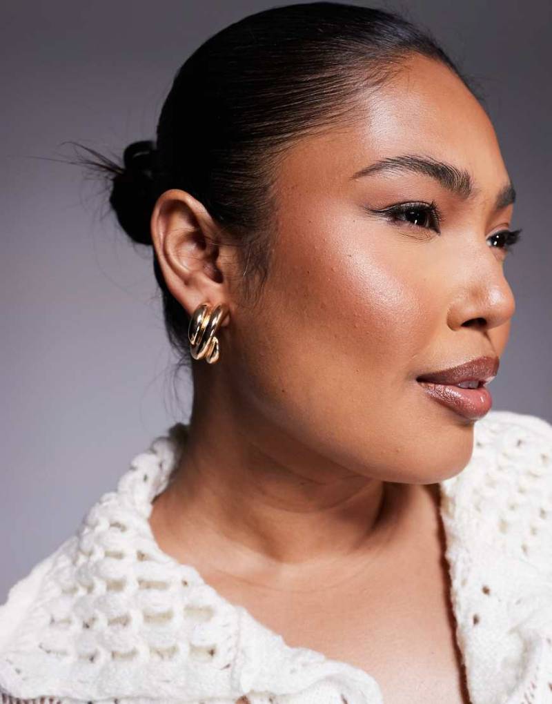 8 Other Reasons - Goldfarbene Creolen von 8 Other Reasons