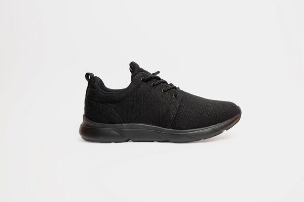 8000Kicks Explorer V2 Vollschwarz - Wasserdichte Hanfschuhe 8000Kicks Explorer V2 Vollschwarz - Wasserdichte Hanfschuhe von 8000Kicks