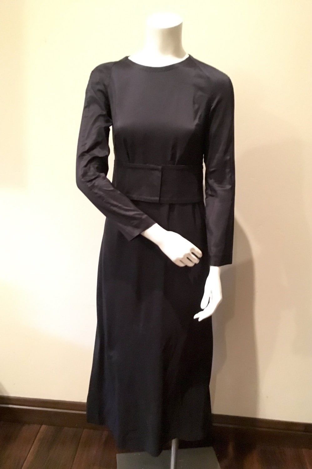Vintage Burberry Navy Langes Kleid Vintage Burberry Navy Langes Kleid von 805Vintage