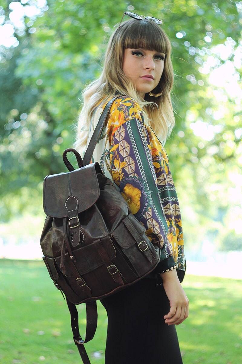 Dunkelbrauner Leder Rucksack | 80Er Jahre Boho Style von 80sStyleBags