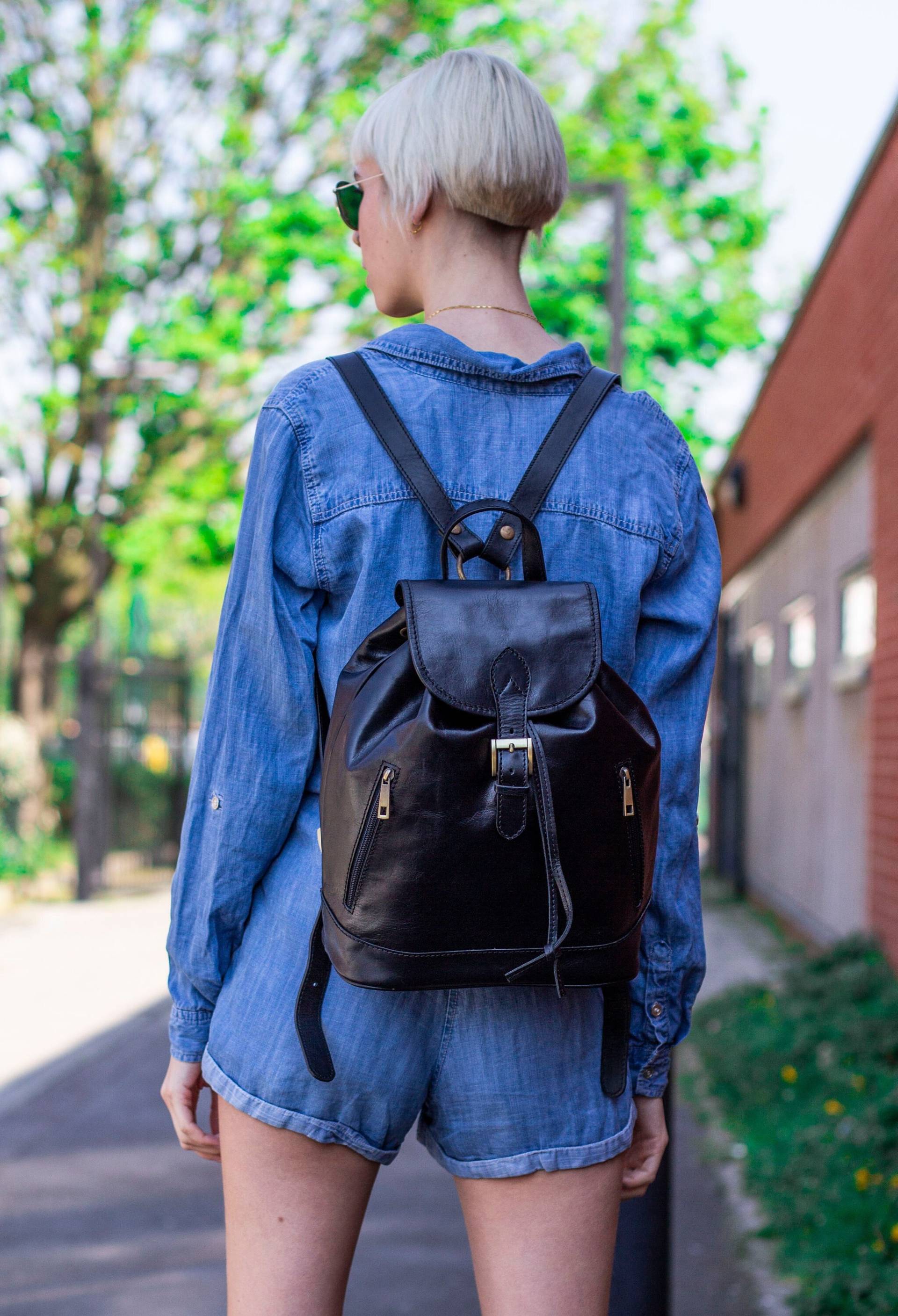 Leder Rucksack Mit Taschen in Mattem Schwarz von 80sStyleBags