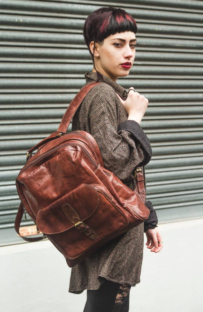 strukturierter Brauner Glanz-Leder-Büro-Rucksack | Arbeitsrucksack von 80sStyleBags