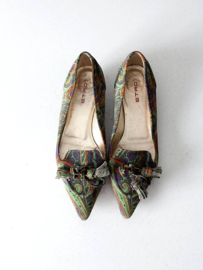 Vintage Etro Pumps Spitz Zulaufend Mit Paisley Kitten Heels von 86Vintage86
