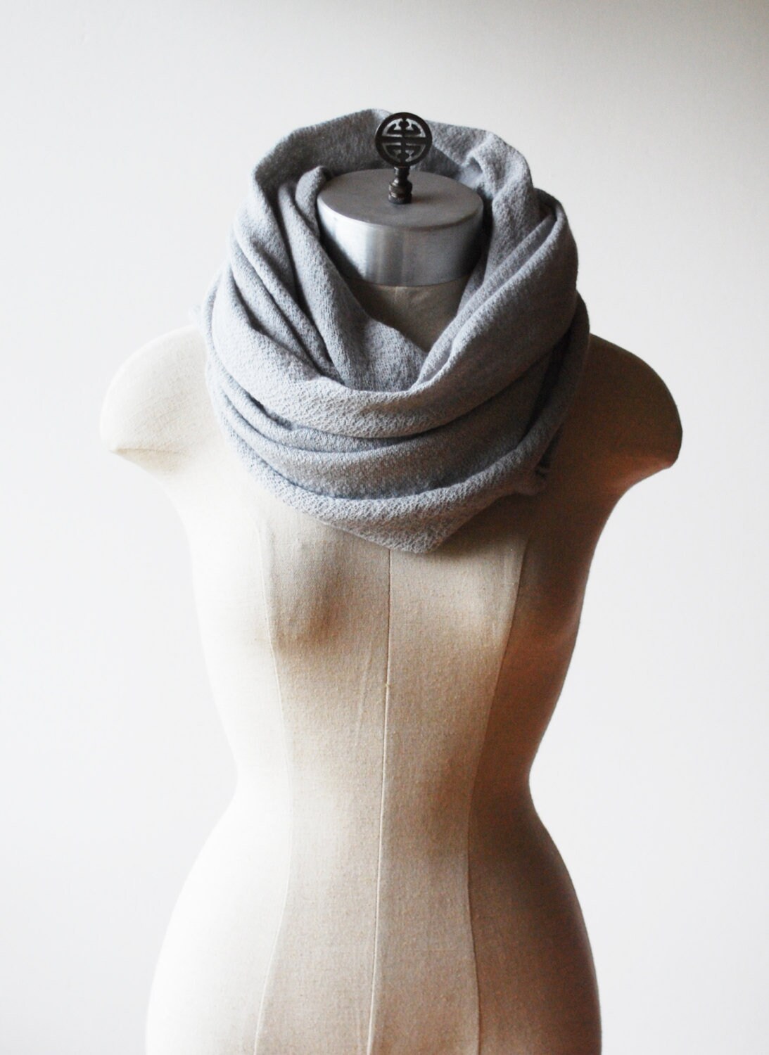 Schlauchschal, Loop, Hoodie Kutte, Gemütliche Handgefärbte Naturwolle Krepp Schlauchschal, Loop, Hoodie Kutte, Gemütliche Handgefärbte Naturwolle Krepp von 88editions