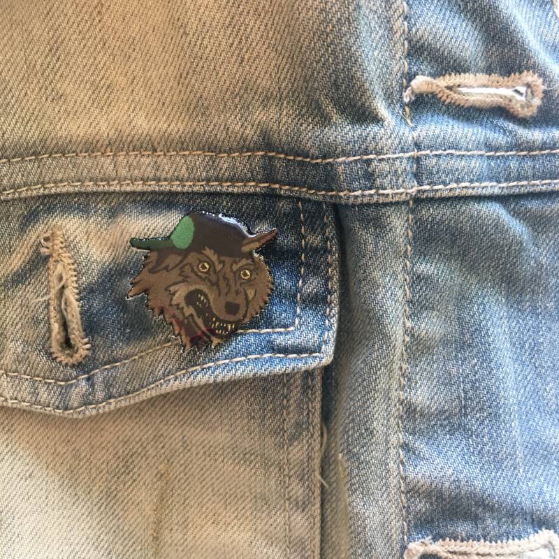 Adventure Time Party God Pin // Nintendo Hutnadel Krawattennadel Retro Anstecknadel Harzbeschichteter Schrumpfplastik Ähnlich Emaille von 8BitZero