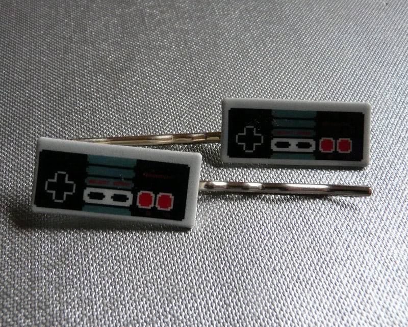 Nintendo Controller Haarspangen von 8BitZero