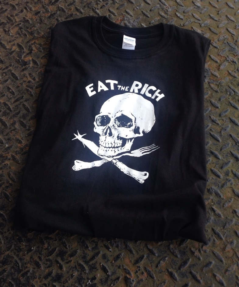 Essen Sie Das Reiche T-Shirt Essen Sie Das Reiche T-Shirt von 9001