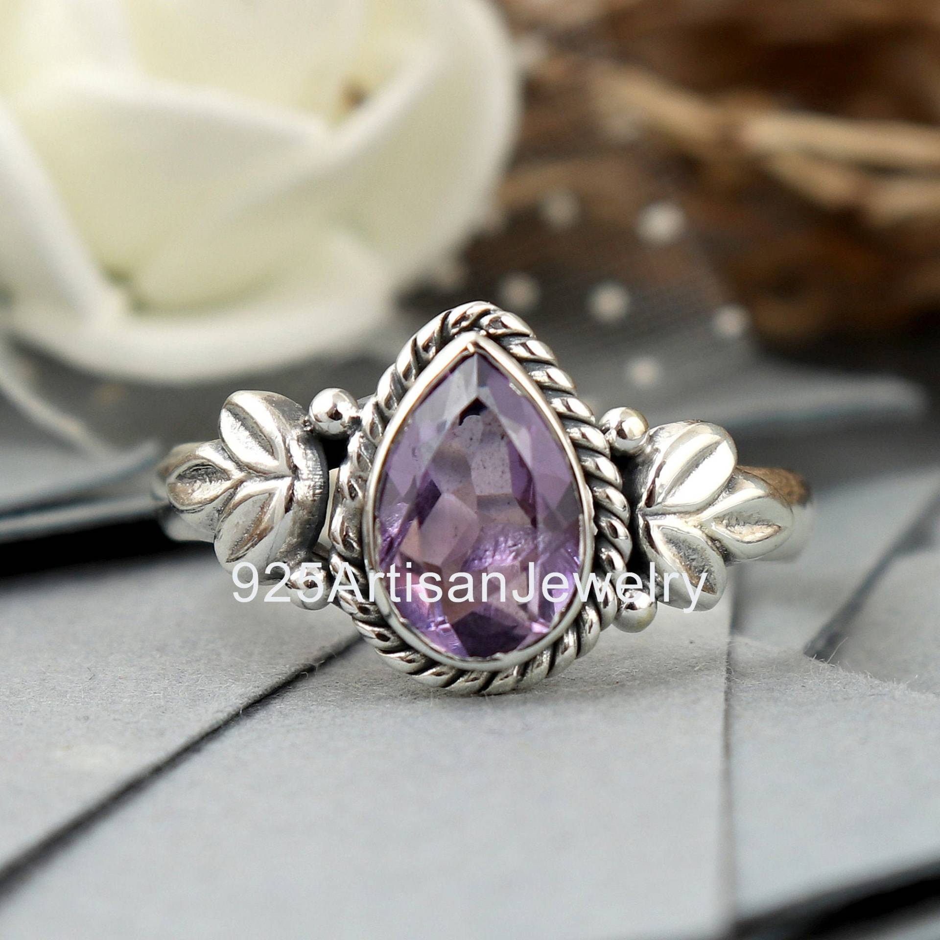 925 Handwerker Ring, Lila Amethyst Edelstein Silber Designer Schmuck, Boho Frauen Ring von 925ArtisanJewelry