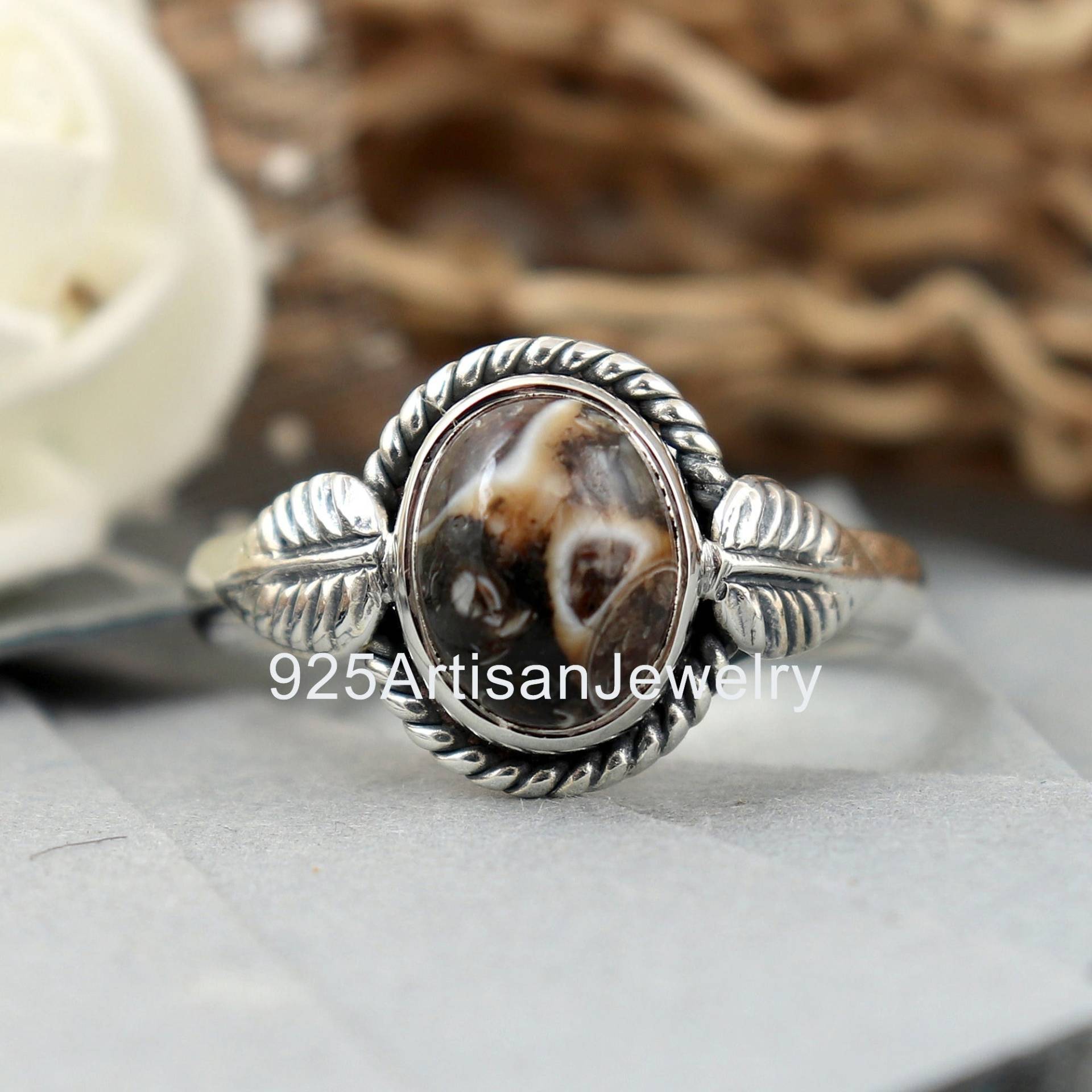 Natürlicher Turritella Ring, 7x9 Mm Oval Edelstein 925 Sterling Polierter Stein Silberring, Goldring, Geburtstagsgeschenk Frauen von 925ArtisanJewelry