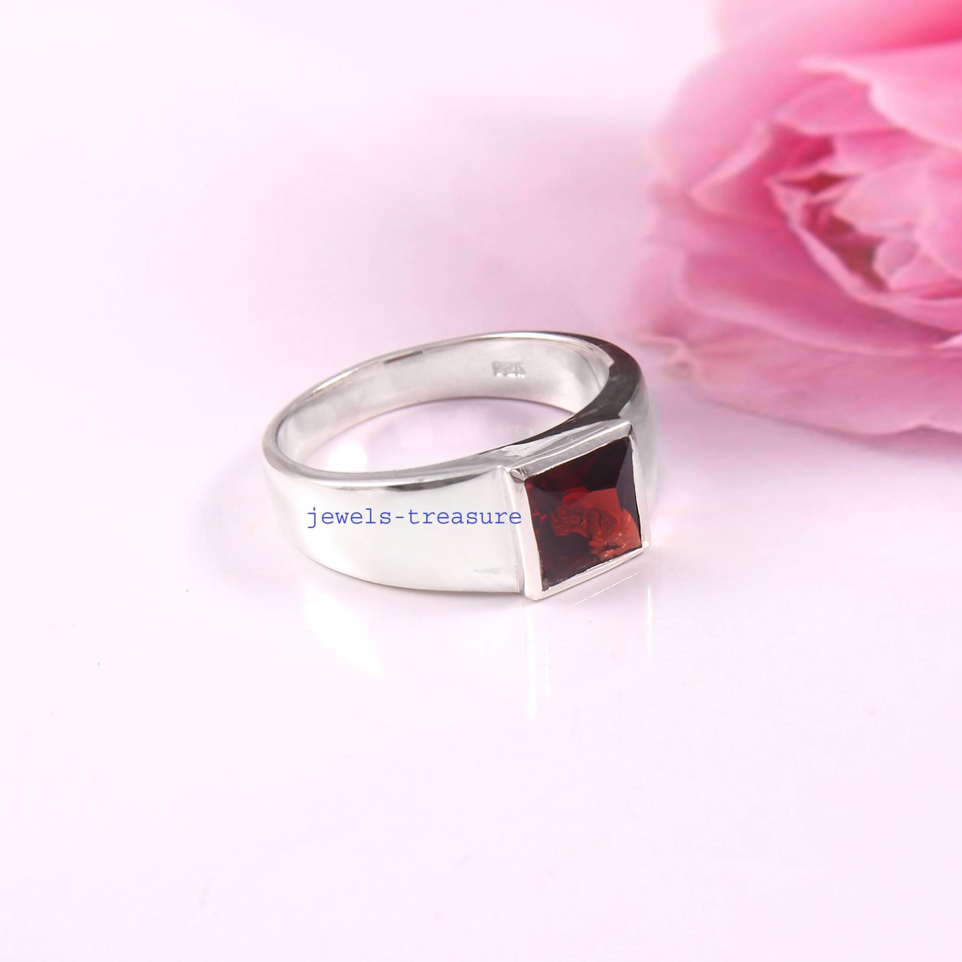 Granat Ring, Silberring Für Männer, Natürlicher Edelstein Ring Ihn, Handgemachter Herrenring, Ehering, Geschenk Verlobungsring von 925Jewelstreasure