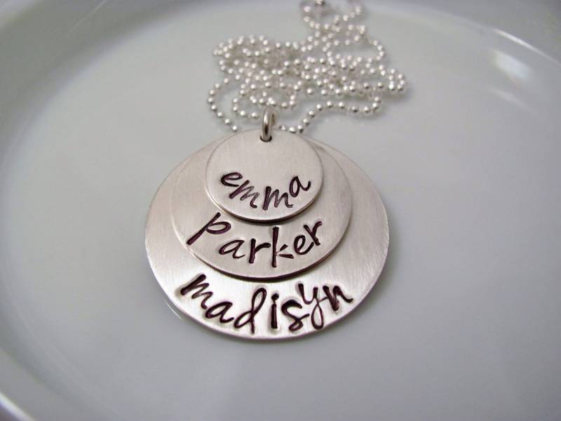 Handgestempelter Schmuck Für Mama - 3 Of A Kind Sterling Silber Gestapelt Personalisierte Halskette von 925RADIANCE