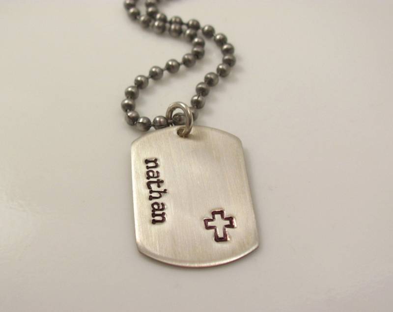 Jungen Christlichen Geschenk -Mini Dog Tag-Personalisierte-Hand Gestempelt Sterling Silber Hundemarke Kreuz Halskette-Erste Kommunion Konfirmation von 925RADIANCE
