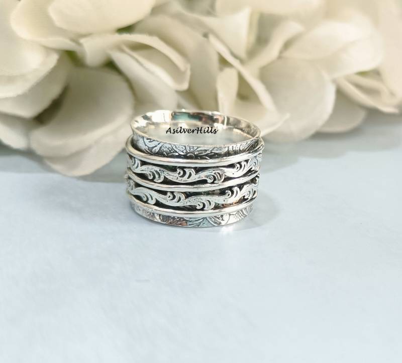 Einzigartiger Spinner Ring, 925 Silber Handgemachter Fidget Meditation Daumen Angst Geschenk Designer Ring von 925SilverArtCo