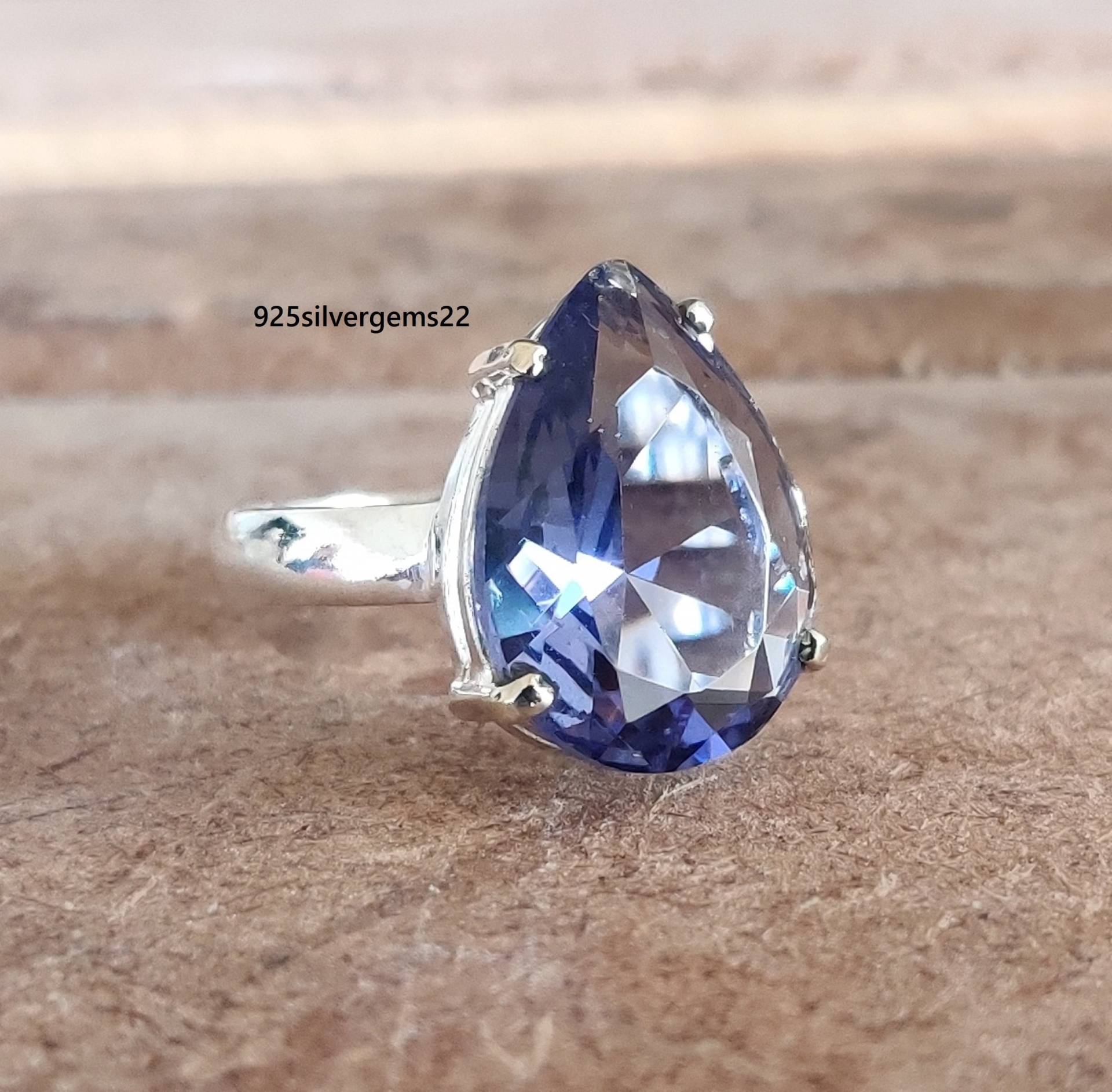 Iolith Ring, 925 Sterling Silber Frauen Schmuck, Edelstein Handgemachter Geschenk Ring Iolith Ring, 925 Sterling Silber Frauen Schmuck, Edelstein Handgemachter Geschenk Ring von 925SilverGems22