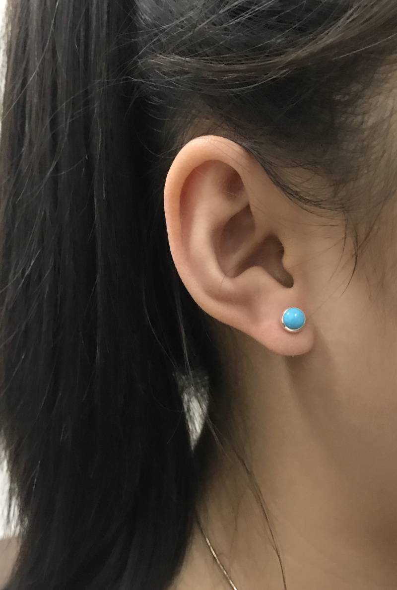 Handgemachte 5 Mm Runde Dornröschen Türkis Echte 925 Sterling Silber Ohrstecker Ohrringe - Made in Den Usa von 925usa