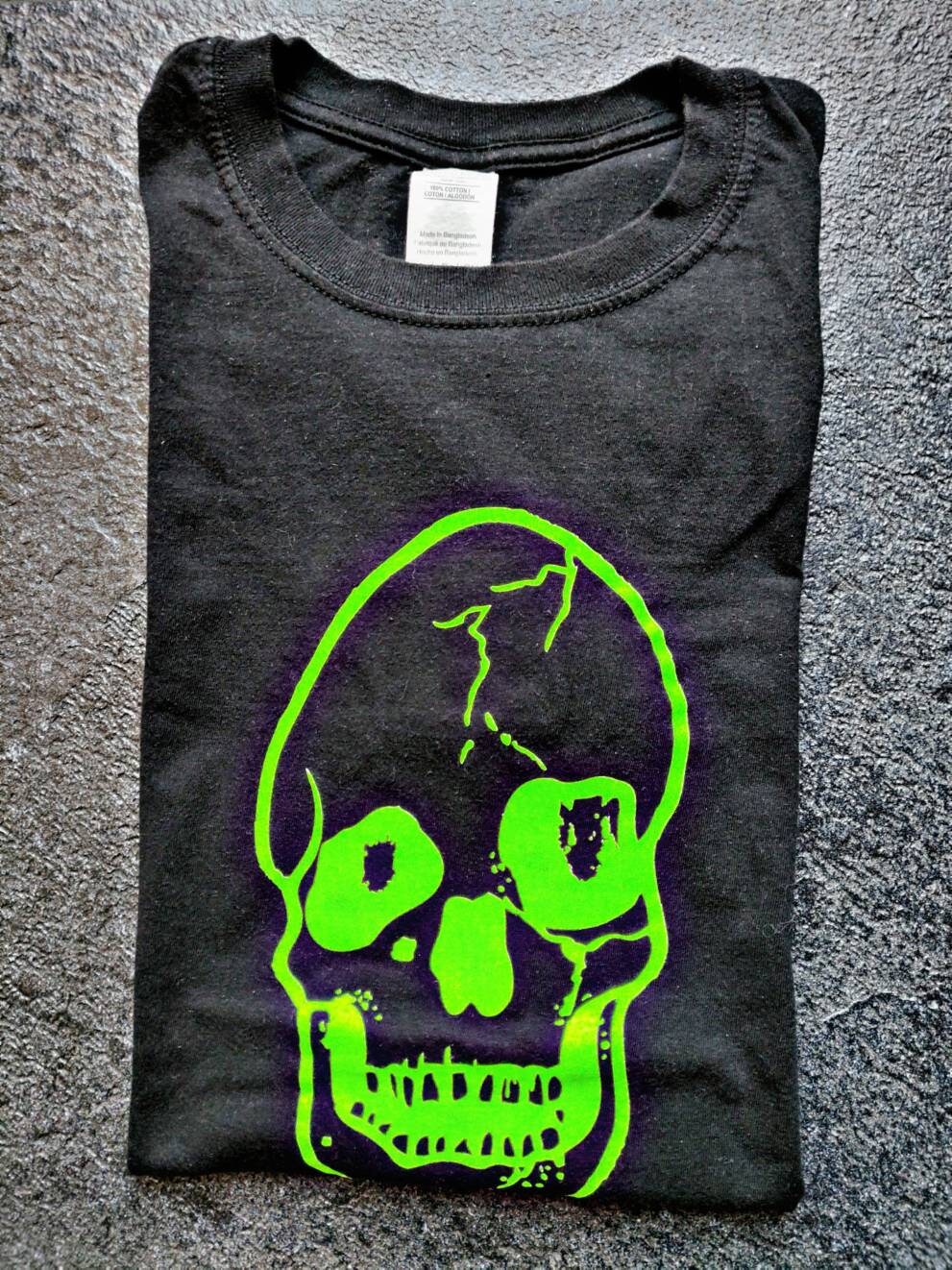 Totenkopf-T-Shirt „The Original" Grün Auf Schwarz 9910Factory Totenkopf-T-Shirt „The Original" Grün Auf Schwarz 9910Factory von 9910FACTORY