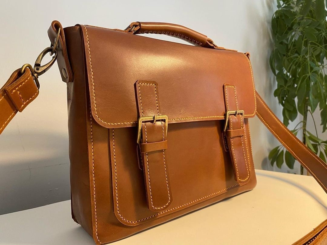 Handgemachte Leder Crossbody Aktentasche Mit 3 Farben, Messenger Tasche, Anwaltstasche, Personalisierte Handtasche, Arbeitstasche, Geschenk Für Ihn von 99percenthandmade