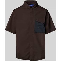 A-COLD-WALL Regular Fit Freizeithemd mit Brusttasche in Mittelbraun, Größe M A-COLD-WALL Regular Fit Freizeithemd mit Brusttasche in Mittelbraun, Größe M von A-COLD-WALL