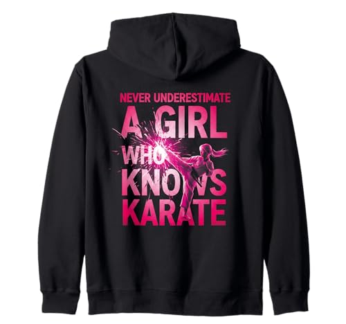 Never Underestimate a Girl Who Knows Karate Lustiges Zitat Kapuzenjacke von A Girl Who Knows Karate Shop