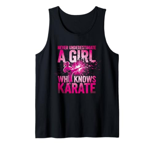Never Underestimate a Girl Who Knows Karate Lustiges Zitat Tank Top von A Girl Who Knows Karate Shop