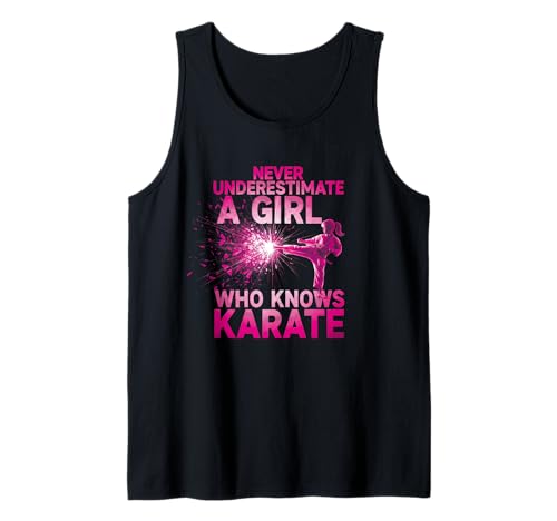 Never Underestimate a Girl Who Knows Karate Lustiges Zitat Tank Top von A Girl Who Knows Karate Shop