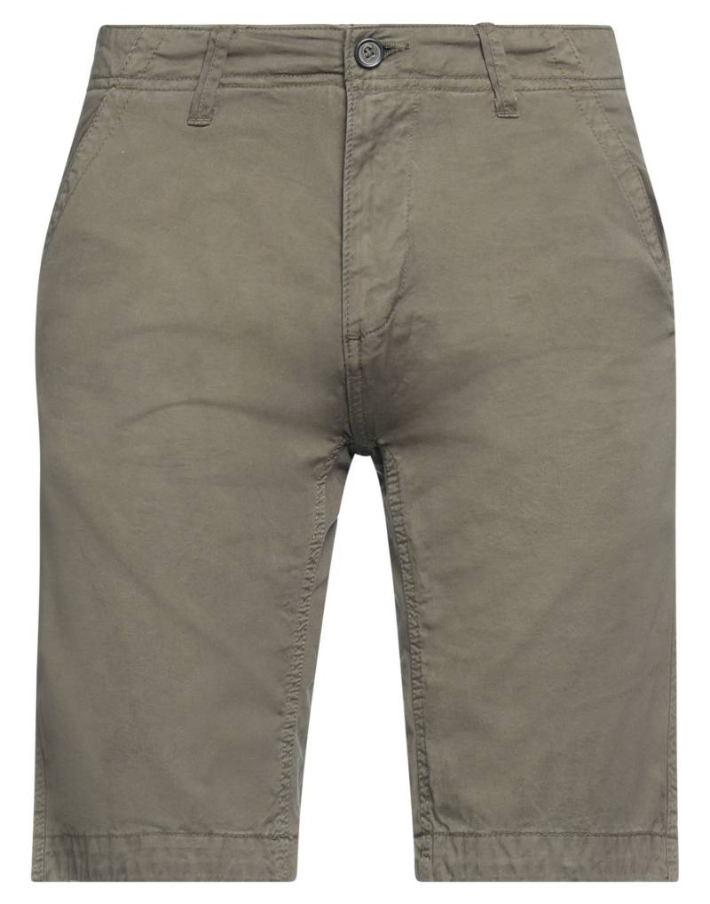 A.F.F ASSOCIAZIONE FABBRI FIORENTINI Shorts & Bermudashorts Herren Militärgrün von A.F.F ASSOCIAZIONE FABBRI FIORENTINI