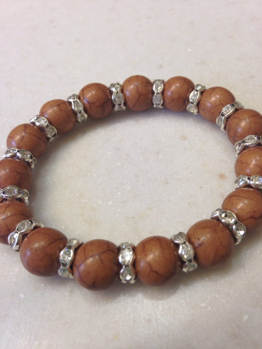 Glasperlen-Stretch-Armband Mit Strass Spacer Braun Tolle Geschenkidee Preiswert Beaded Stretch Armband, Perlen Schmuck Glasperlen-Stretch-Armband Mit Strass Spacer Braun Tolle Geschenkidee Preiswert Beaded Stretch Armband, Perlen Schmuck von AAAccessorize