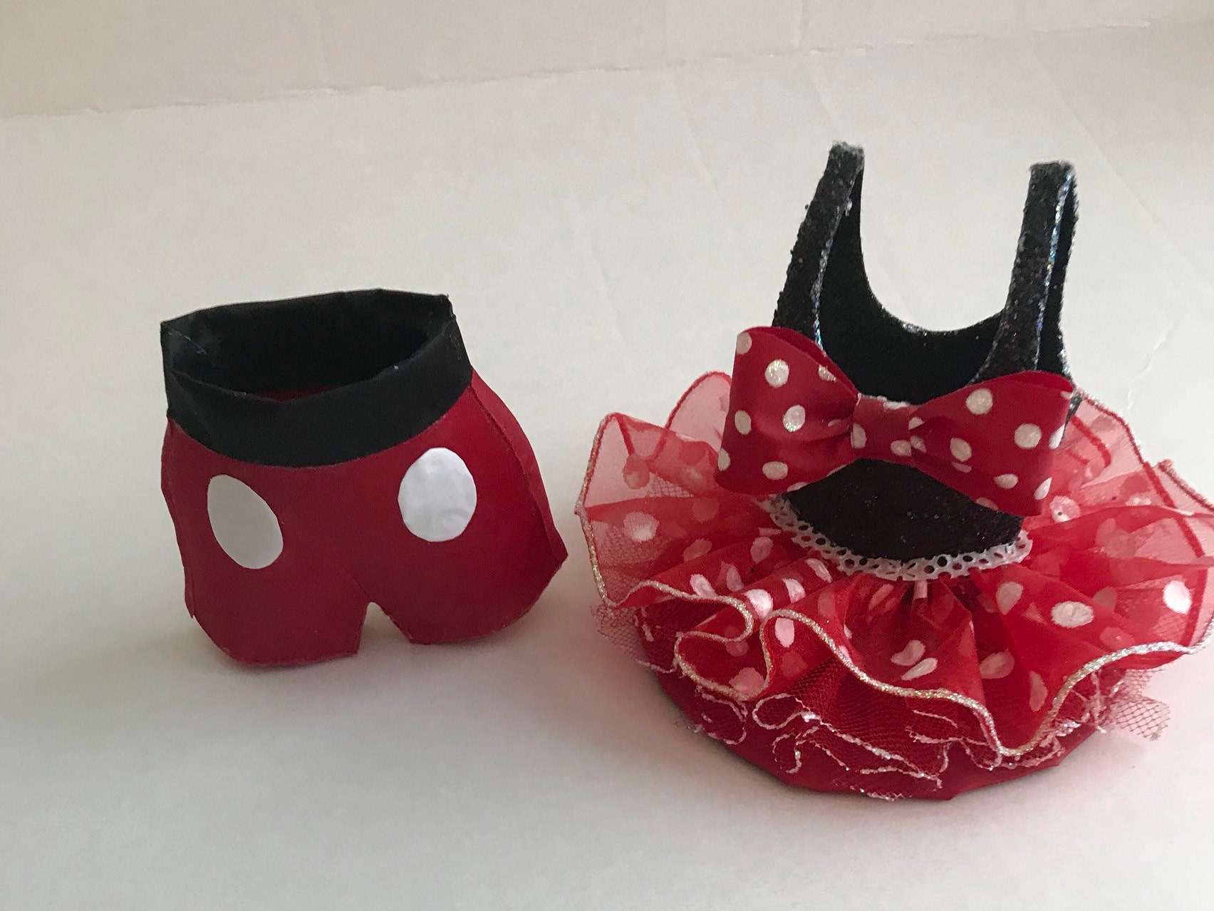 Handmade Inspiriert Mickey Mouse Kurze Gunst Und Minnie Tutu Tasche 12 Stück Auf Bestellung | 6 6 Mickey von AALovelyBoutique