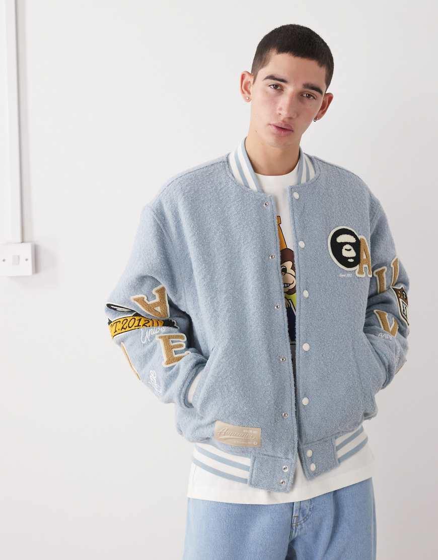 AAPE BY A BATHING APE - College-Bomberjacke in Hellblau mit Stickerei an den Ärmeln von AAPE BY A BATHING APE®