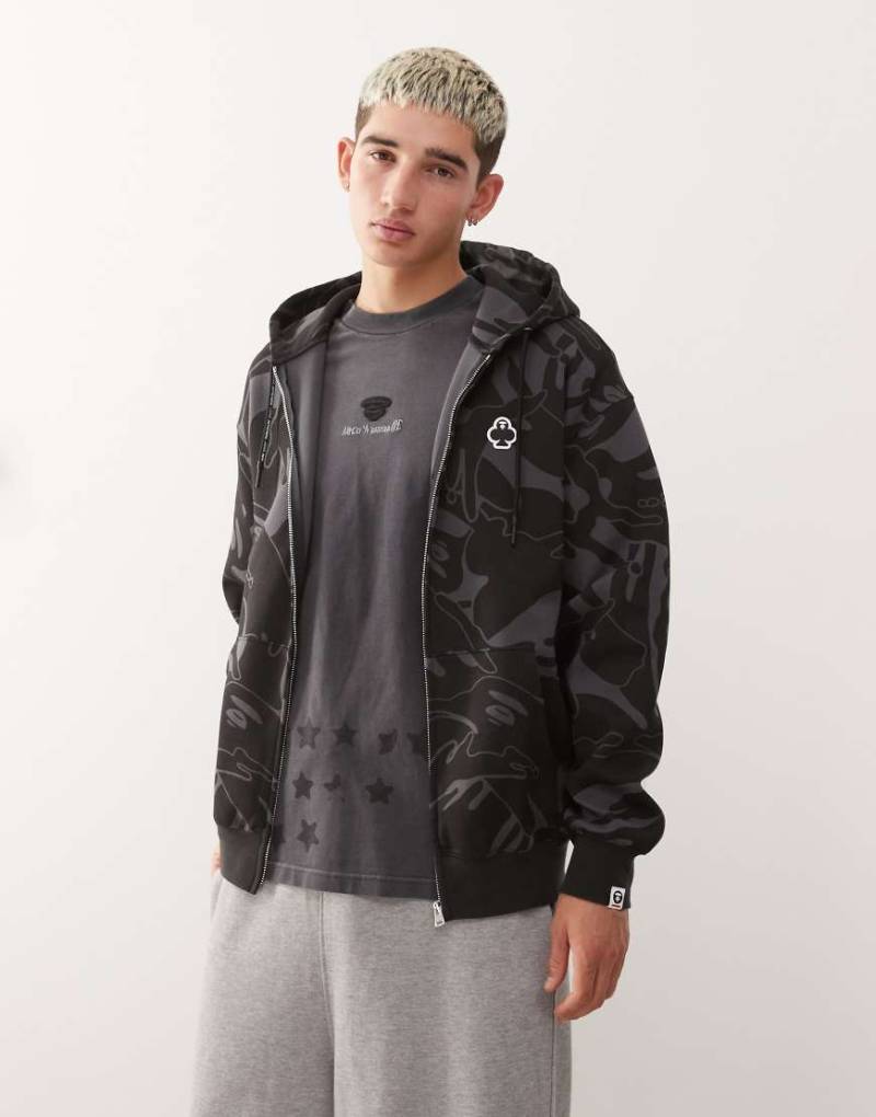 AAPE BY A BATHING APE - Kapuzenjacke mit Logo, Rückenprint und dunkelgrauem Military-Muster-Bunt von AAPE BY A BATHING APE®
