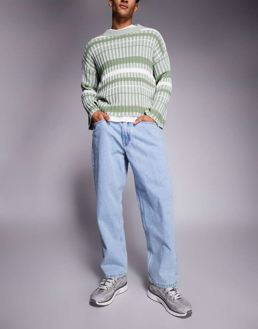 AAPE BY A BATHING APE - Loose-Fit-Jeans aus Denin in Hellblau mit Stickerei am Bein von AAPE BY A BATHING APE®