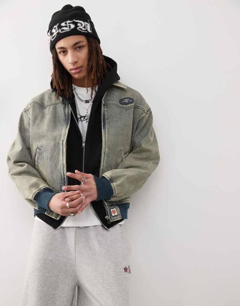 AAPE BY A BATHING APE - Western-Jeansjacke mit Stickerei am Rücke und Vintage-Waschung-Blau von AAPE BY A BATHING APE®