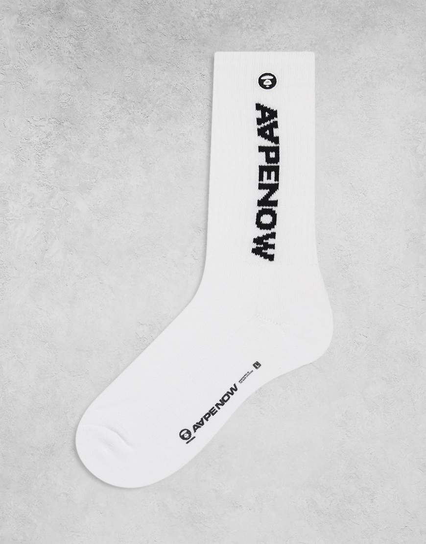 AAPE By A Bathing Ape - Socken mit Logo in Weiß von AAPE BY A BATHING APE®