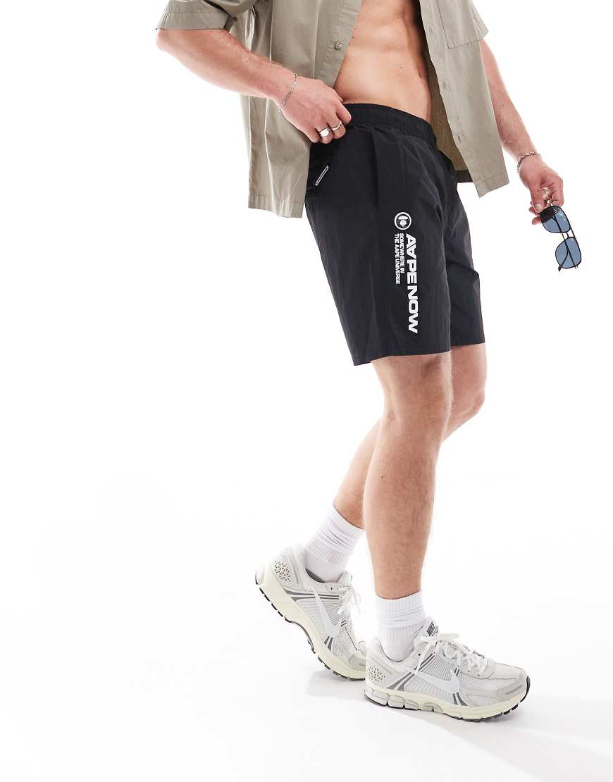 AAPE by A BATHING APE - Badeshorts in Schwarz mit Logo von AAPE BY A BATHING APE®