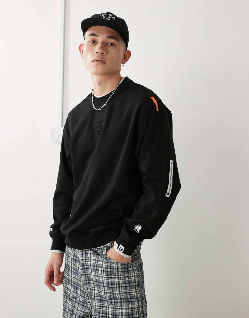 Aape By A Bathing Ape - Sweatshirt in Schwarz mit Logo-Grau von AAPE BY A BATHING APE®