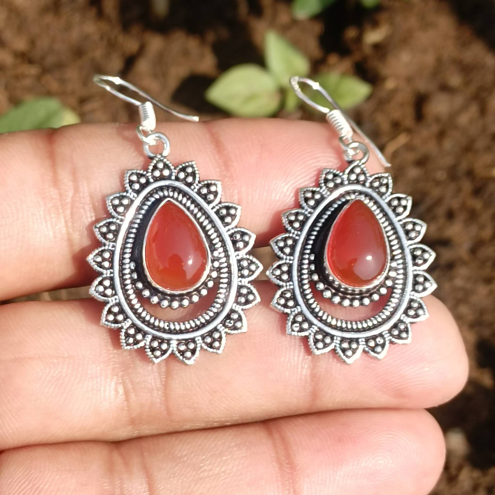 Natürliche Rote Karneol Ohrringe, 925 Silber Oval Onyx Handgemachte Frauen Hochzeit Schmuck, Geschenk Ohrring Für Sie Natürliche Rote Karneol Ohrringe, 925 Silber Oval Onyx Handgemachte Frauen Hochzeit Schmuck, Geschenk Ohrring Für Sie von AARTOFSILVER