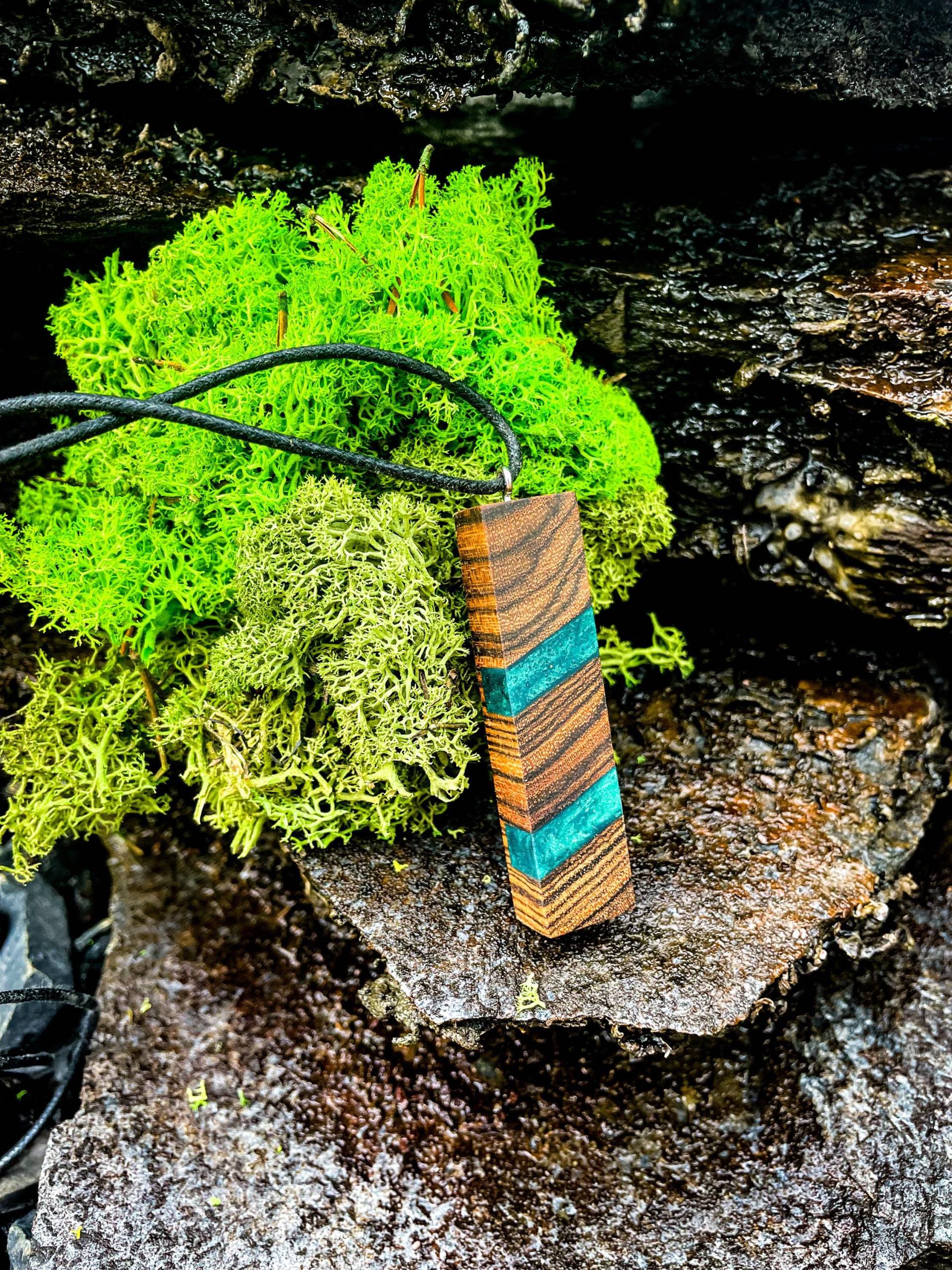 Holz Resin Halskette - Bocote Edelholz Anhänger Handgemachter Schmuck Natur Design Geschenkidee Für Männer & Frauen Harz von ABDetailGetreu