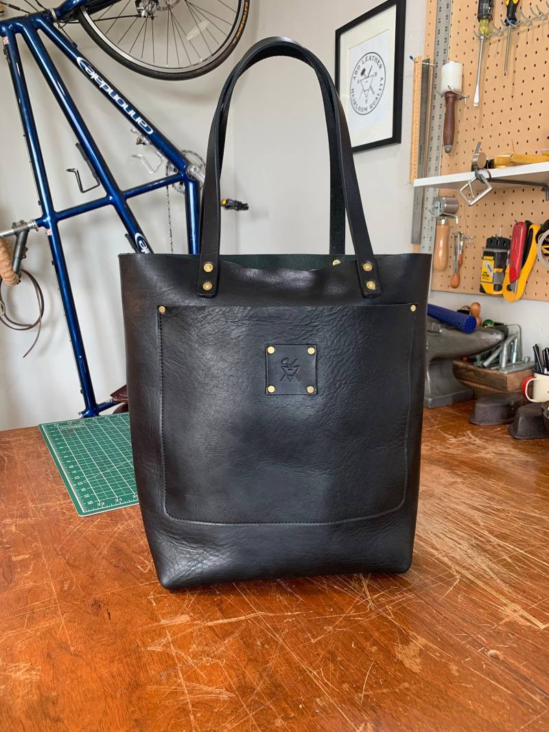 Die Grotte Tote Die Grotte Tote von ABOLeather