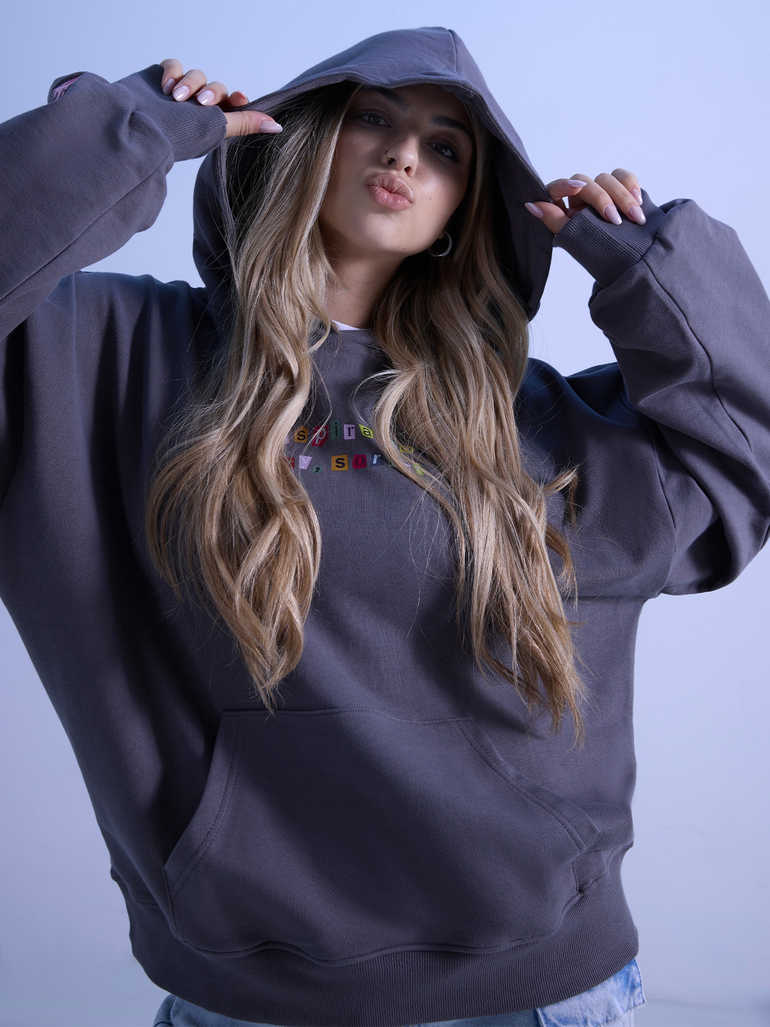 Sweatshirt 'Isa' von ABOUT YOU x irinassw