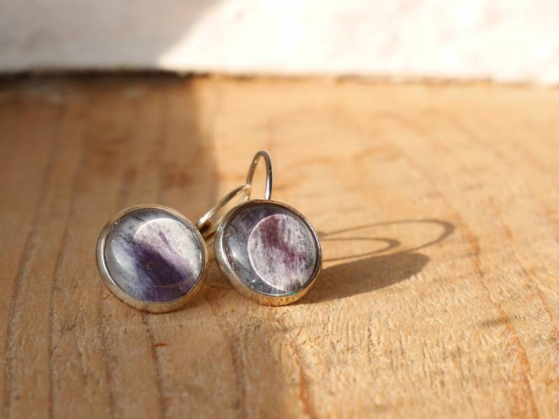 Avalon | Ohrhänger Mit Handbemalten Glascabochons von ABartKunstfuchs