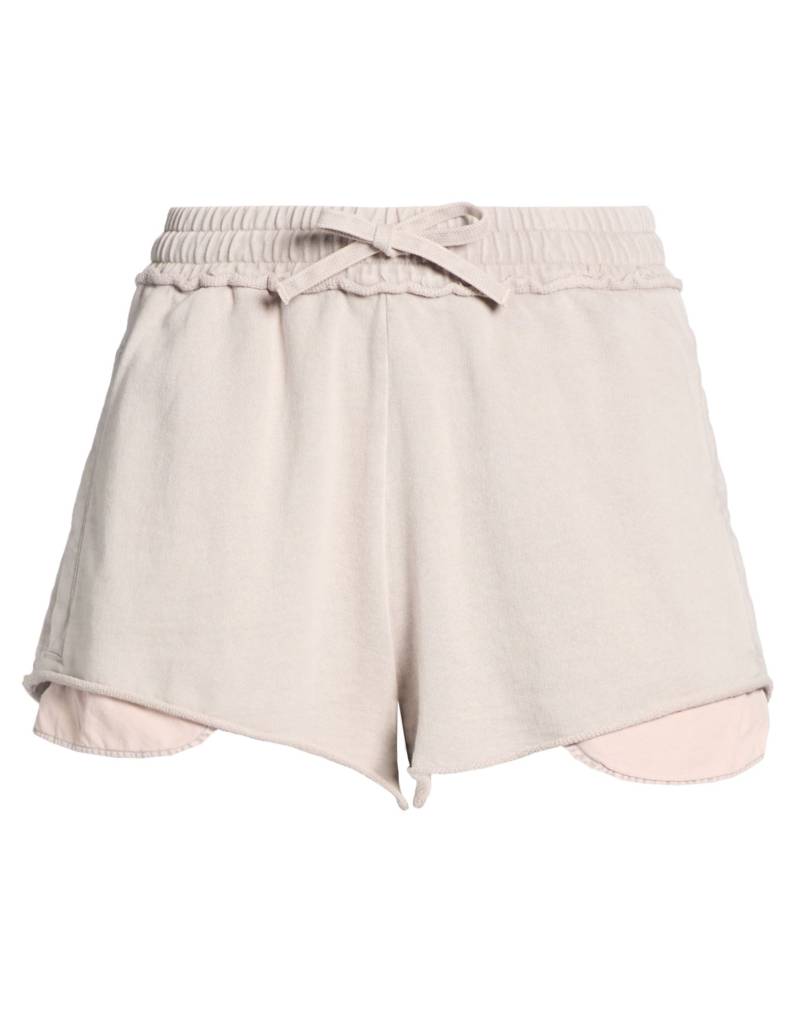 ACNE STUDIOS Shorts & Bermudashorts Damen Beige von ACNE STUDIOS