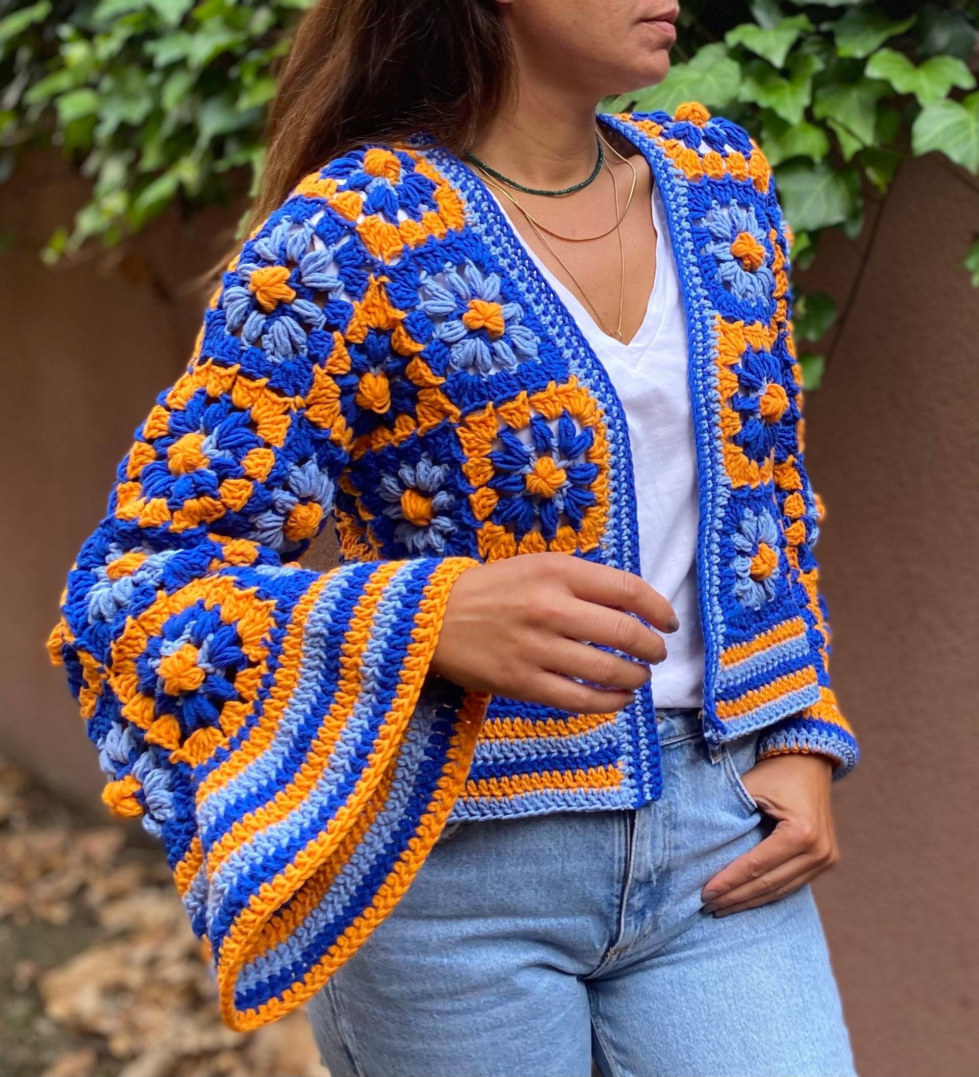 Oma Quadrat Häkeljacke, Boho Crop Cardigan, Frauen Cardigan Oma Quadrat Häkeljacke, Boho Crop Cardigan, Frauen Cardigan von ACRCRAFTSTUDIO