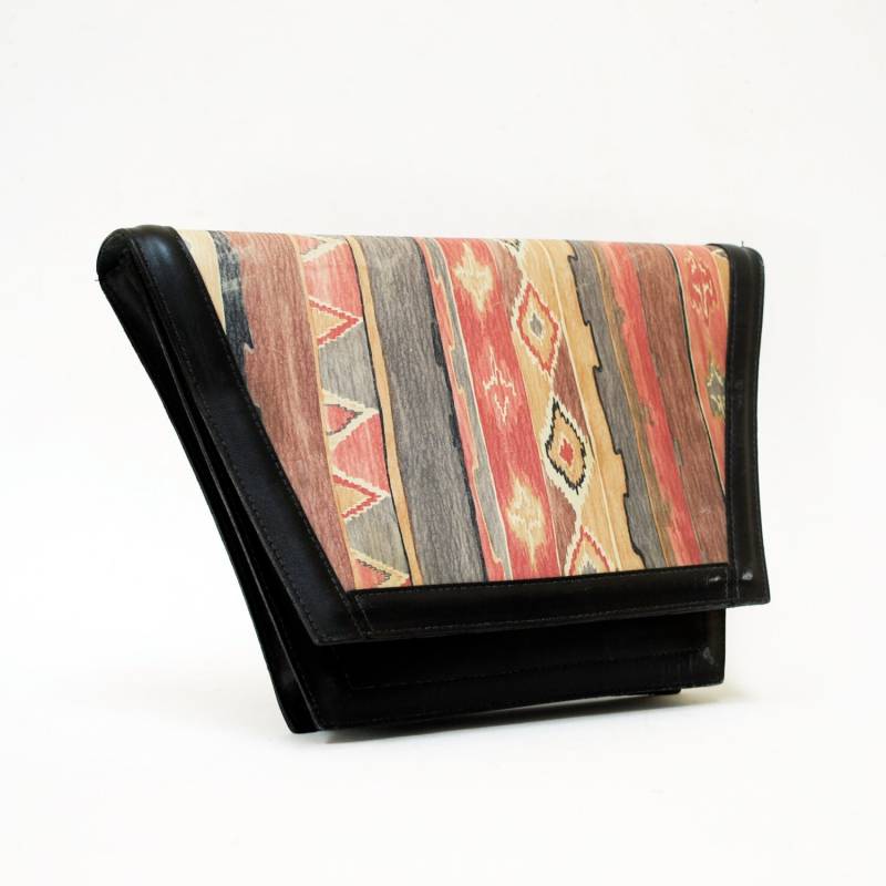 Roberto Vascon Bemalte Schwarze Leder Trapazoidee Geldbörse von ACTIONVINTAGE