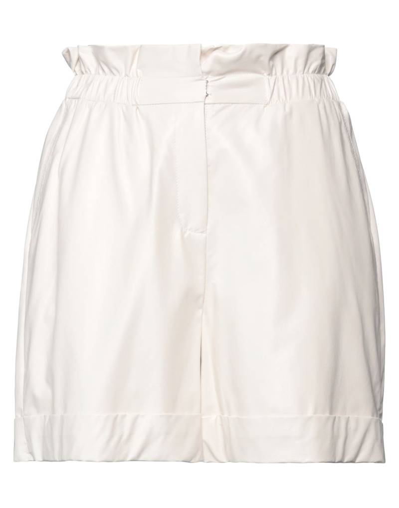 ACTITUDE by TWINSET Shorts & Bermudashorts Damen Elfenbein von ACTITUDE by TWINSET