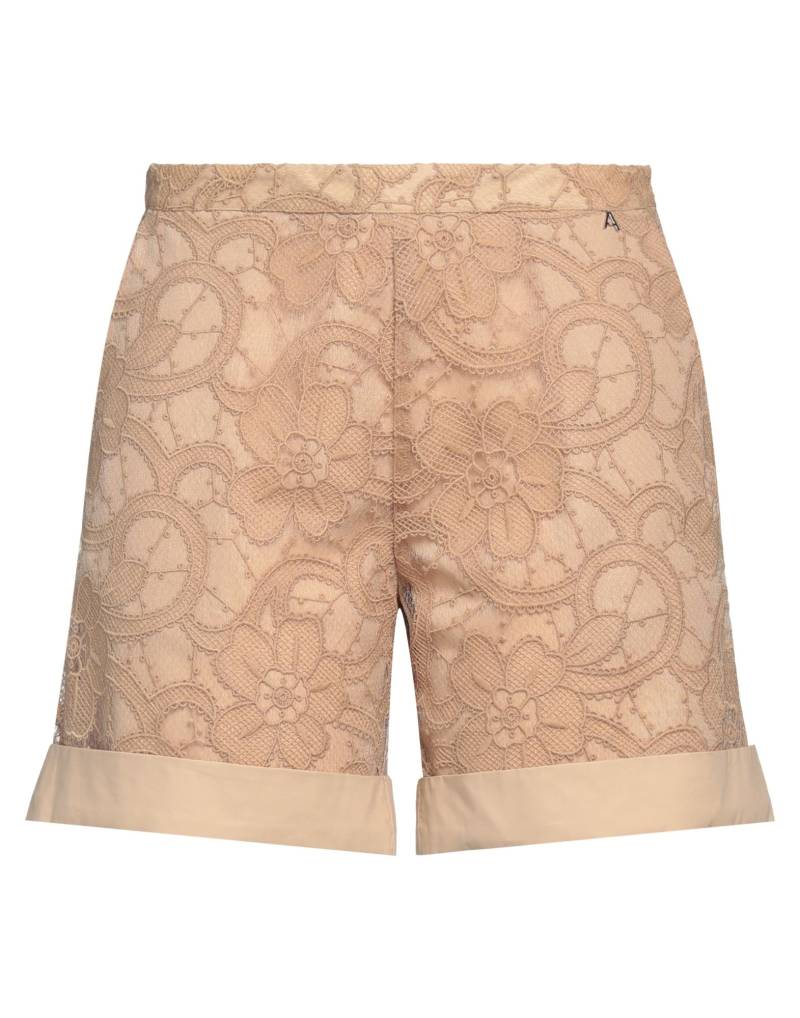 ACTITUDE by TWINSET Shorts & Bermudashorts Damen Kamel von ACTITUDE by TWINSET