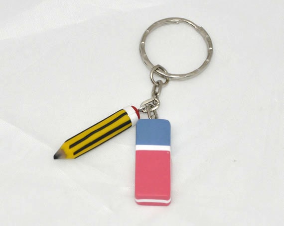 Schlüsselbund Radiergummi Und Bleistift, Back To School Schreibwaren Geschenkidee von AColorfulMind