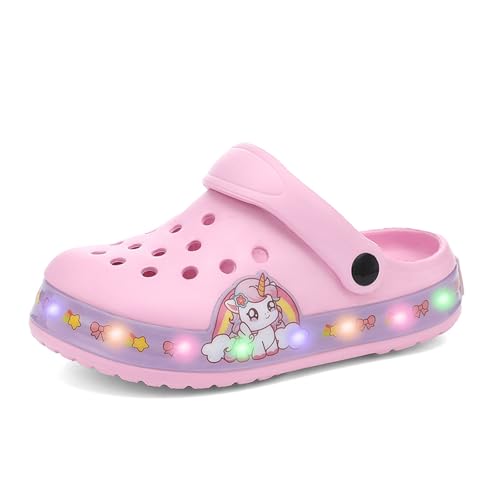 Kinder LED Clogs Sommer Hausschuhe Niedliche Leichte Strand Sandalen Jungen Mädchen Dinosaurier Gartenarbeit Clogs Gummi Hausschuhe von ACosySch