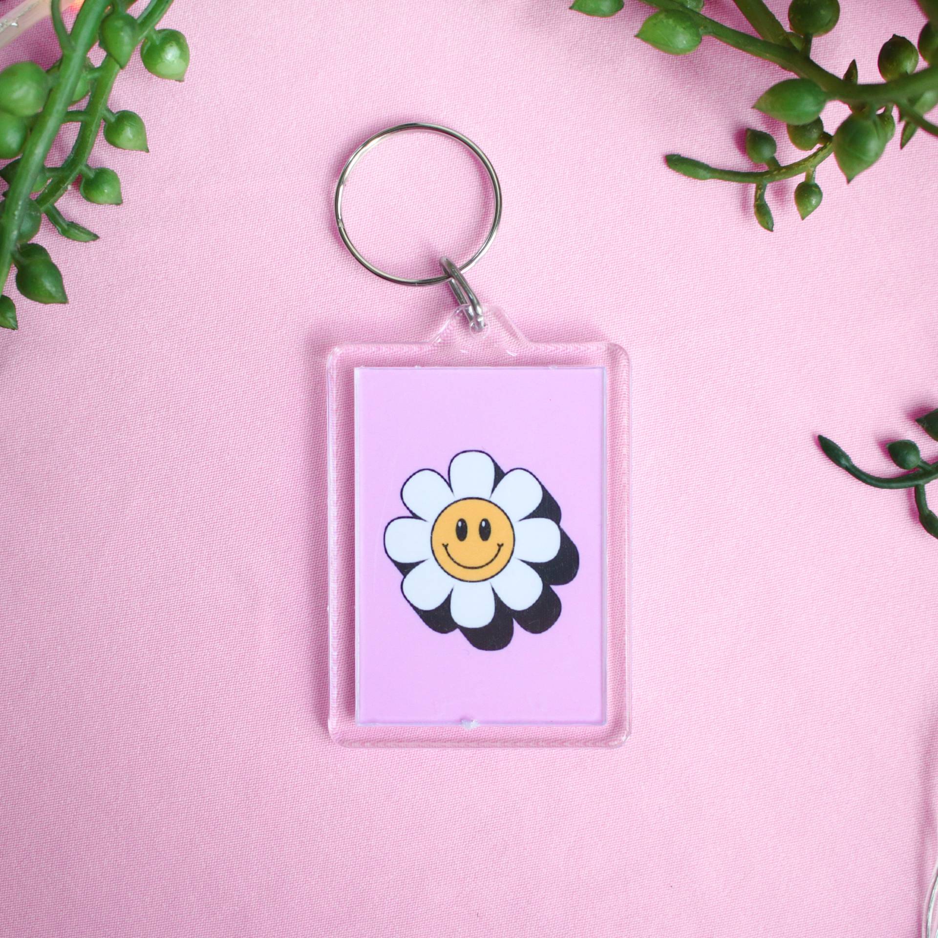 Retro Blumen Acryl Schlüsselanhänger | Schlüsselbund, Rosa Schlüsselring Geschenk, Niedlicher Schlüsselring, Schlüsselzubehör von ACreatesUK